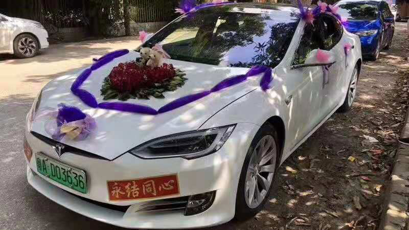 广州结婚租赁出租特斯拉婚庆头车_广州租车包车用车 首选广州蓝图租车公司